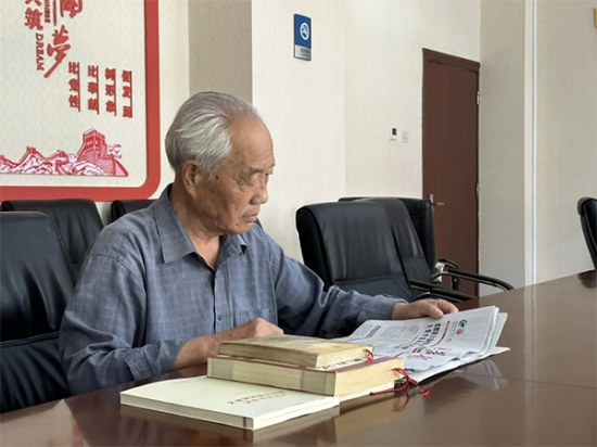 用執著與堅守踐行初心使命