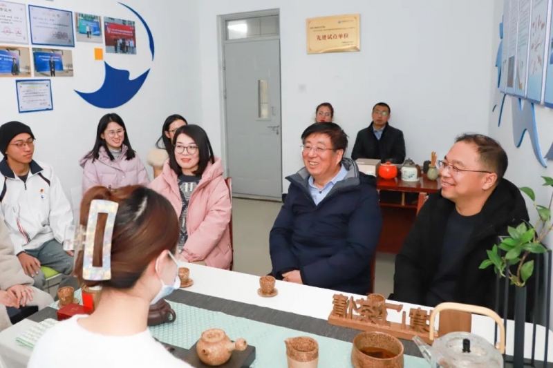 黨委書記馮印濤檢查指導(dǎo)“一站式”學(xué)生社區(qū)建設(shè)和學(xué)生專業(yè)活動(dòng)