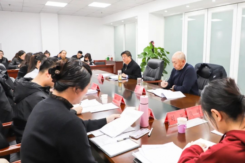 黨委書記馮印濤調(diào)度學(xué)院團(tuán)學(xué)工作