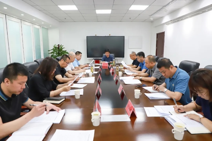 學(xué)院黨委理論中心組集中學(xué)習(xí)習(xí)近平總書記重要講話精神