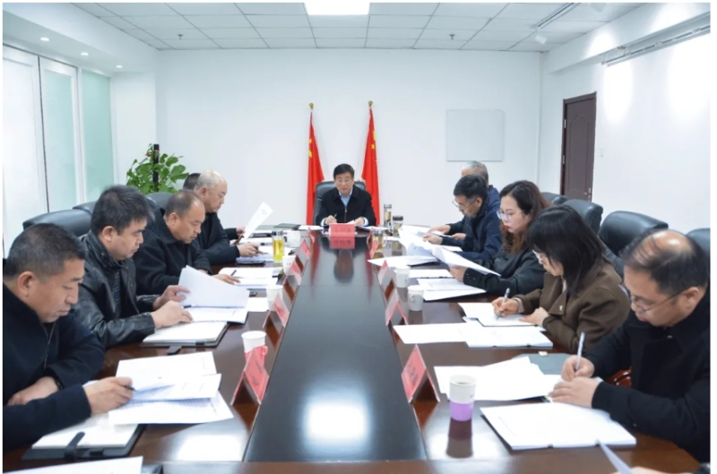 我院對深入貫徹中央八項規定精神學習教育工作進行安排部署