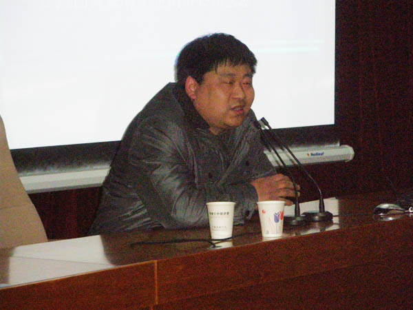 汽車工程系特邀金牌技師王永革做職業道德建設專題報告會