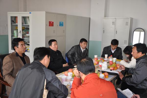 學院領導深入祥和公司進行調研