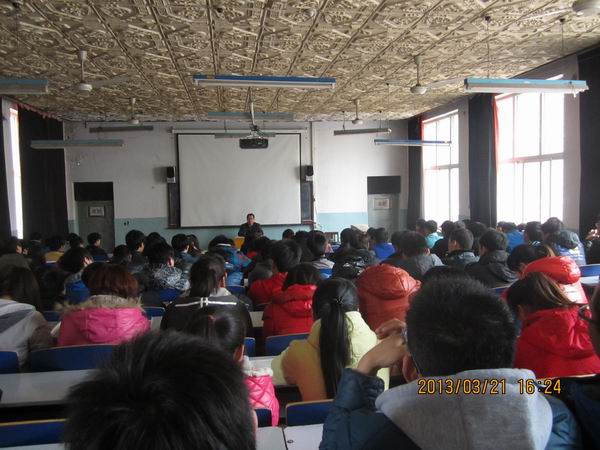 電氣工程系召開促進(jìn)學(xué)風(fēng)建設(shè)動(dòng)員大會(huì)