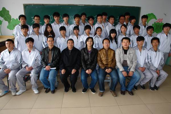 副院長陳懷勇到裝飾藝術系開展“五個一”活動對接工作