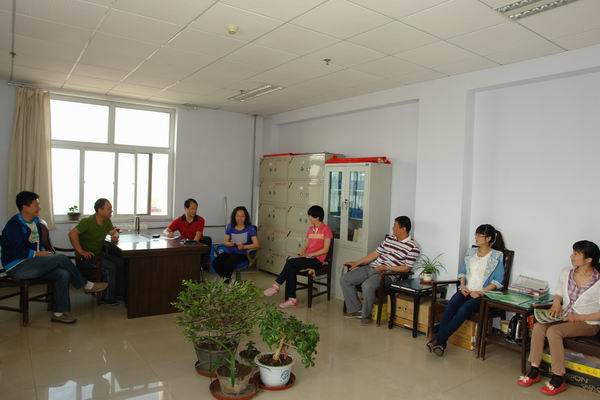 行政二支部安排部署解放思想大討論活動