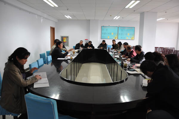 學院召開教育實踐活動領導小組第二次組長會議