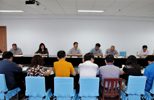 我院召開教育實(shí)踐活動(dòng)第四次推進(jìn)會(huì)