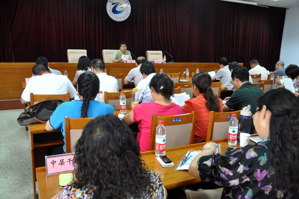 學(xué)院召開二級(jí)管理、教學(xué)改革研討會(huì)