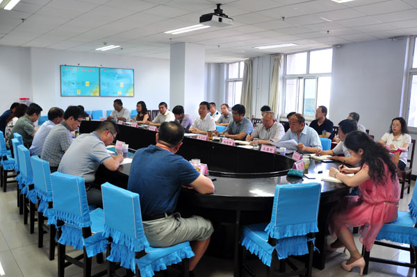 學(xué)院黨委領(lǐng)導(dǎo)班子召開專題民主生活會(huì)