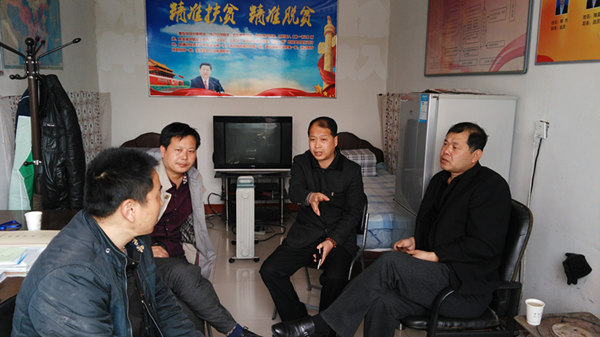 萬全區水務局領導親臨北新屯村解決村民飲用水問題