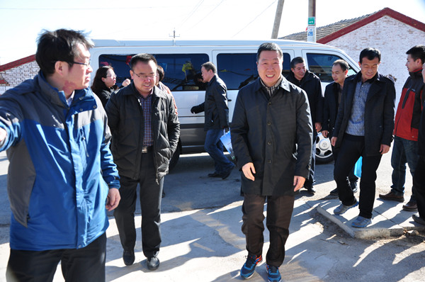 學院領導赴萬全調研駐村精準脫貧工作