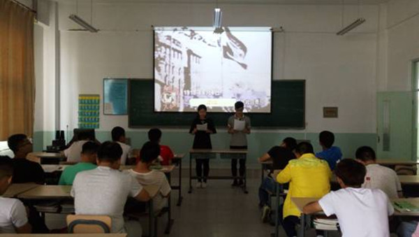 機械工程系舉辦弘揚“五四”精神主題詩朗誦比賽