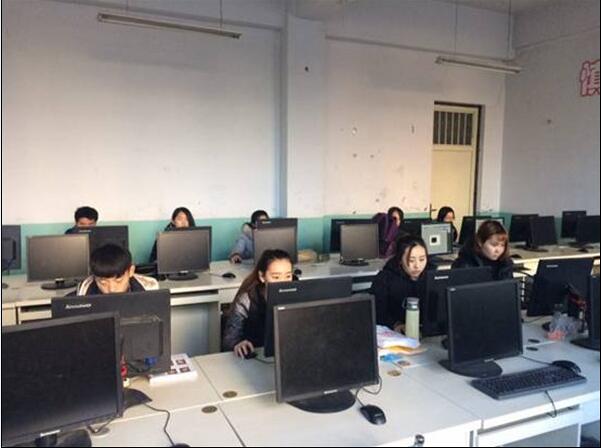 裝飾藝術系舉辦學生平面設計技能大賽