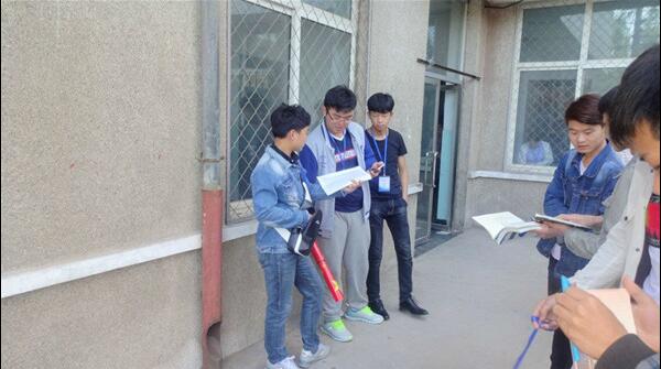 土木工程系開展“三抓一治理”學(xué)風(fēng)整頓活動