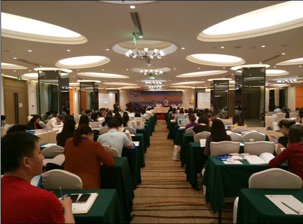 招生就業(yè)處赴北京參加華北地區(qū)大型校企人才供需洽談會