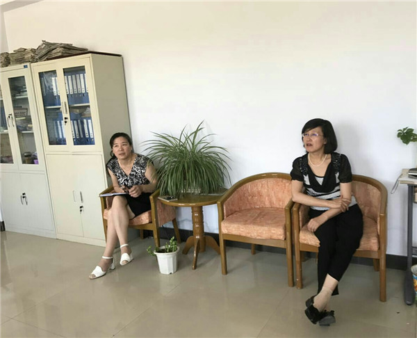 行政三黨支部簽訂基層微腐敗專項整治自查自糾承諾書