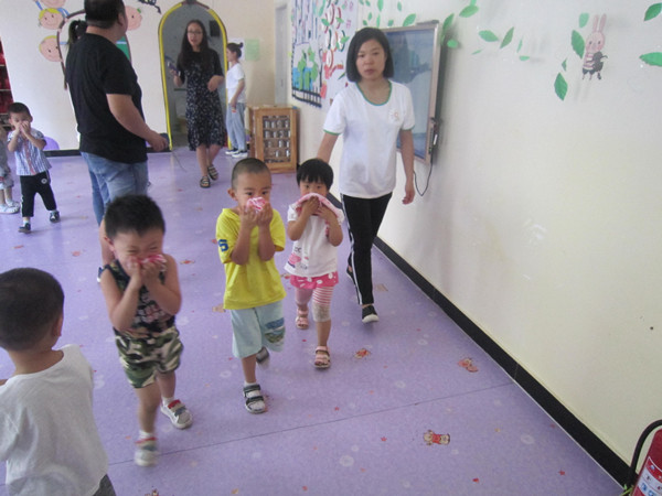 經濟管理系開展 “幼兒安全教育”主題志愿服務活動