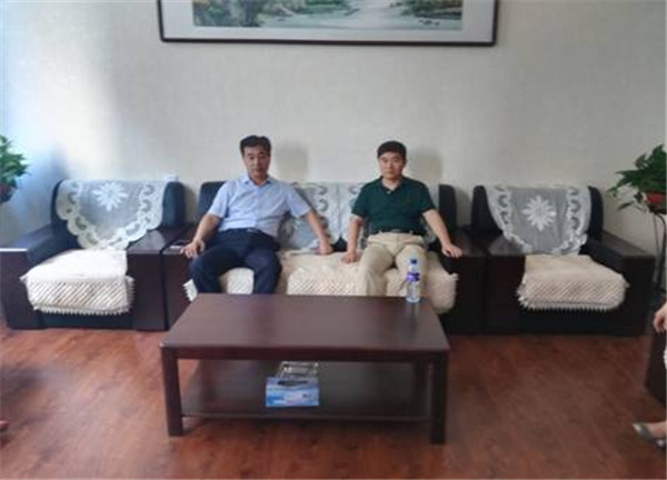 我院與保定滿城職教中心洽談合作辦學