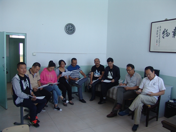 汽車工程系召開新學期輔導員工作會議