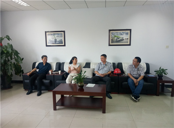 我院相關部門赴北汽福田雷薩重型機械公司參觀考察