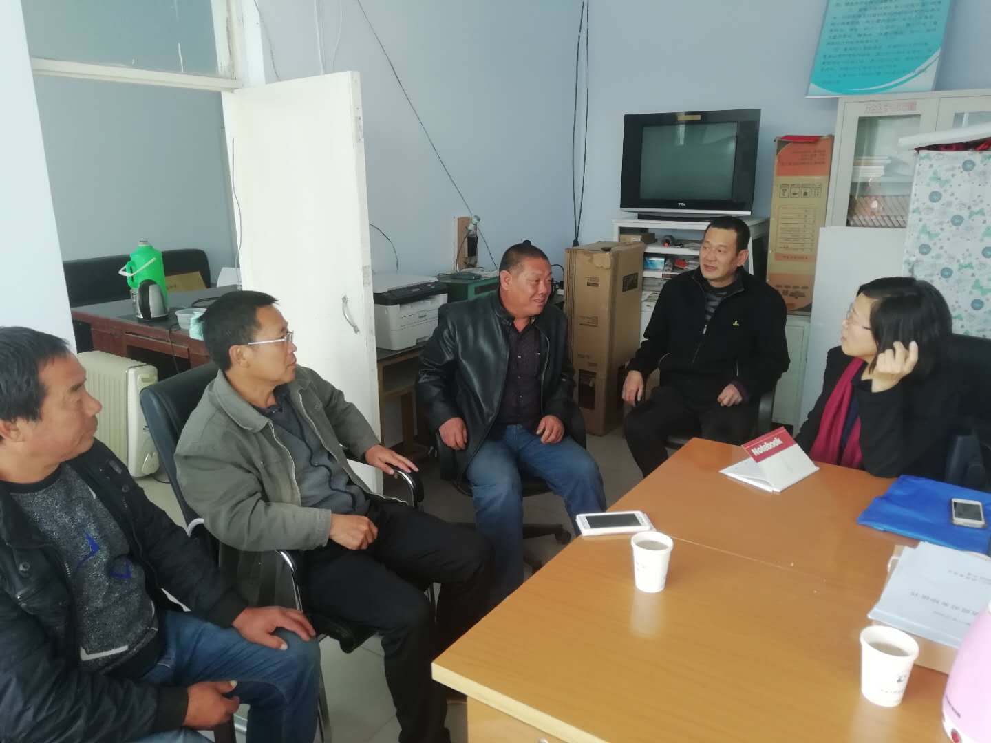 紀委書記史慧武深入我院幫扶村調度推進扶貧工作