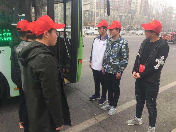 電氣工程系開展“雷鋒精神暖人心”志愿活動(dòng)