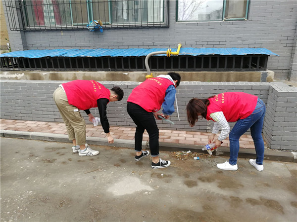 土木工程系開展“共創(chuàng)文明城市 營造和諧環(huán)境”志愿服務(wù)活動