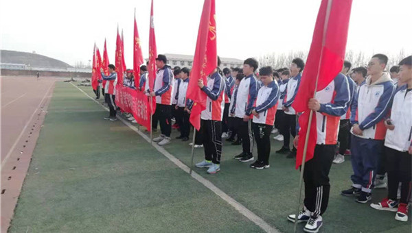 我院學(xué)雷鋒志愿服務(wù)活動(dòng)月正式啟動(dòng)