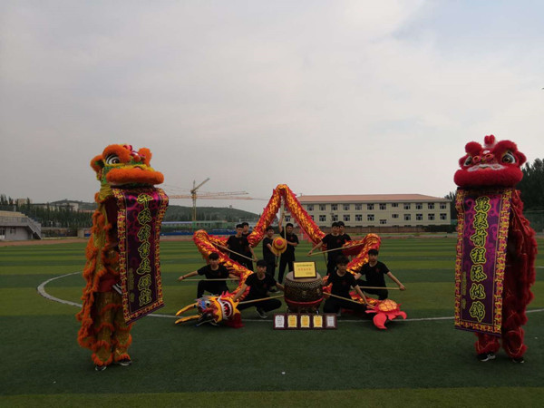 我院星火龍獅團在全市第五屆校園龍獅爭霸賽喜獲佳績