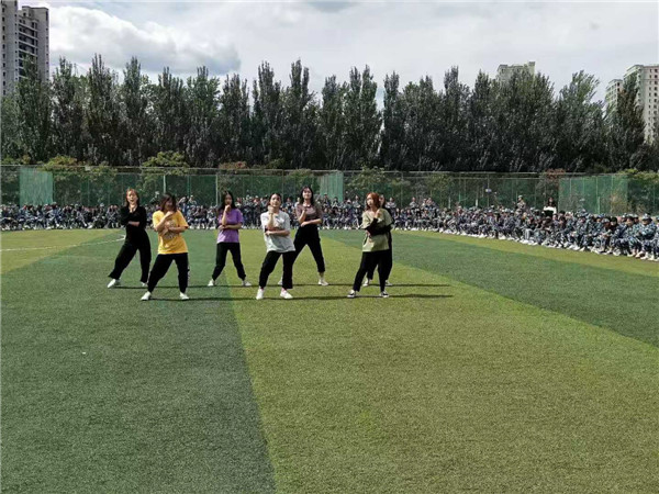 部分系部開展迎中秋活動(dòng)