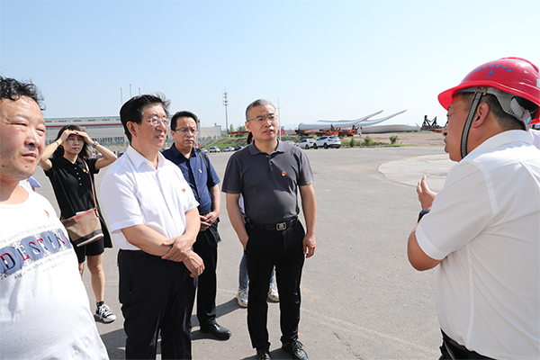 學院領導赴張家口高新技術產業開發區考察調研