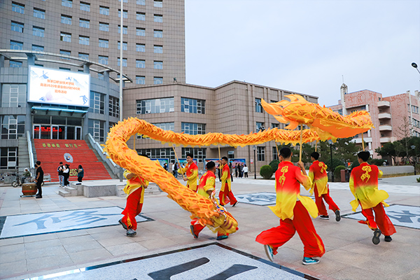 我院師生以多彩活動歡慶北京2022年冬奧會進入倒計時500天