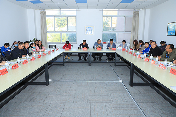 我院召開官方網(wǎng)站建設(shè)推進(jìn)工作會(huì)