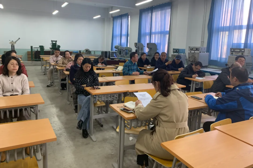 學院系部深入學習貫徹習近平總書記對職業教育工作作出的重要指示精神