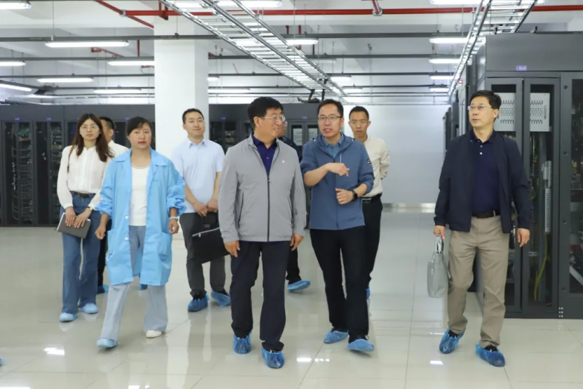 黨委書記馮印濤赴中國聯通張家口分公司考察交流