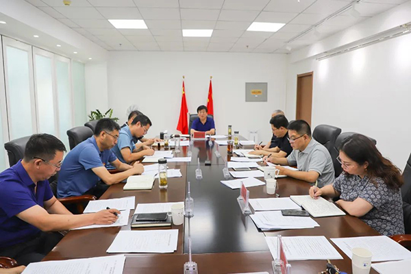 馮印濤主持召開(kāi)學(xué)院黨委會(huì)議