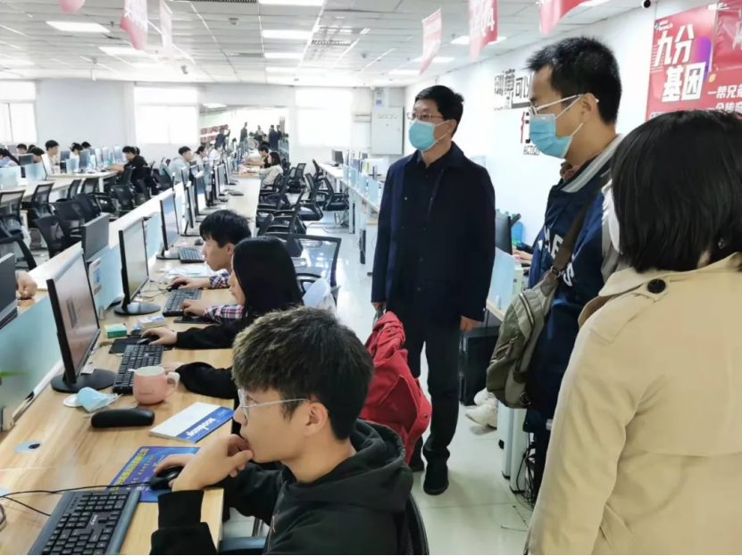 學院領導率隊赴北京校企合作企業(yè)考察