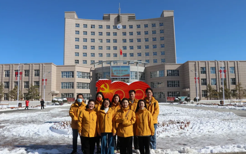 踏雪出征 | 我院首批冬奧賽會志愿者正式入駐張家口制服和注冊分中心
