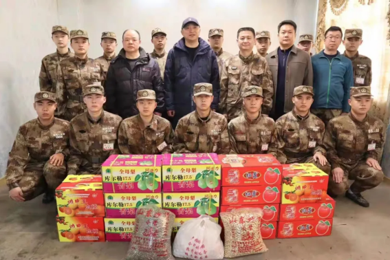 ?相約冬奧——扛紅旗、當(dāng)先鋒 | 學(xué)院領(lǐng)導(dǎo)看望慰問我院2022年春季征兵入伍學(xué)生