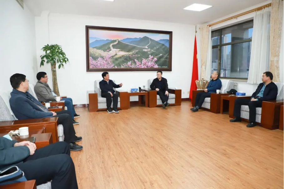 學院領導赴懷來縣考察調研