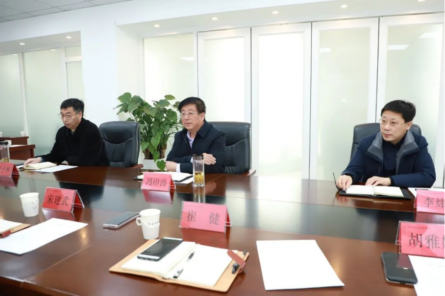 學(xué)院召開專業(yè)群優(yōu)化調(diào)整座談會