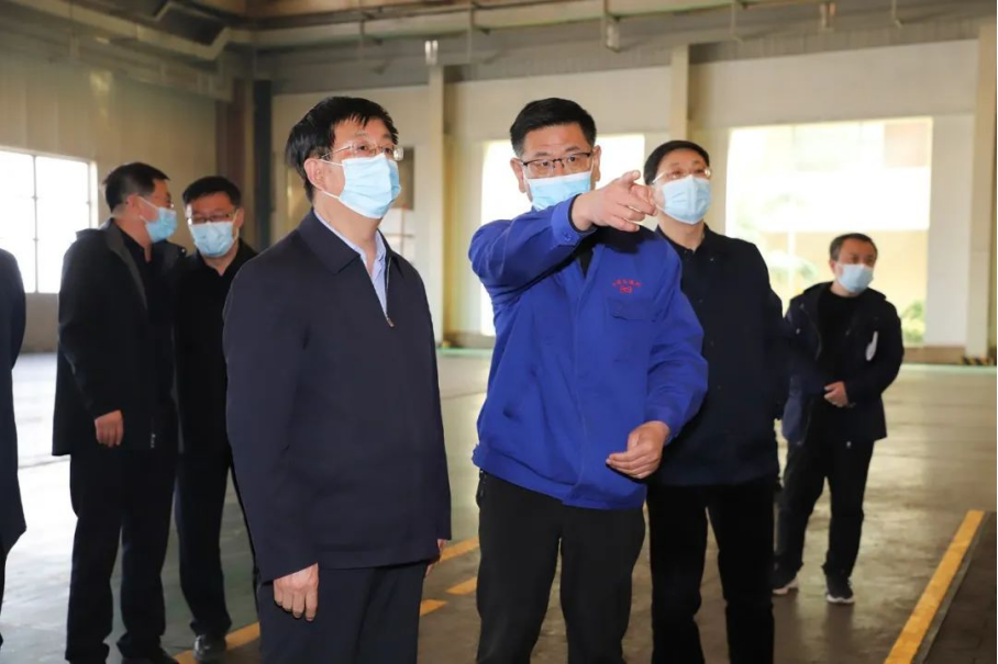 黨委書記馮印濤率隊赴部分駐張央企考察對接