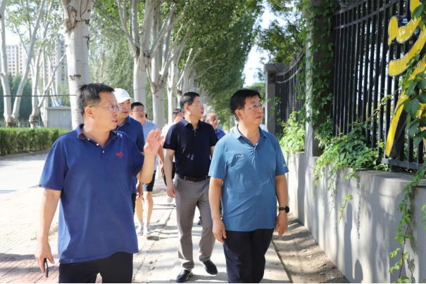 黨委書記馮印濤檢查調度學院暑期重點工作進展