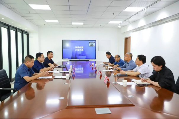 院長王立軍會見騰訊云和智慧產業華北區總經理王傳震一行