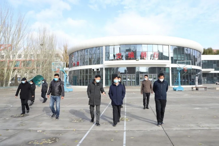 黨委書記馮印濤檢查督導校園疫情防控工作