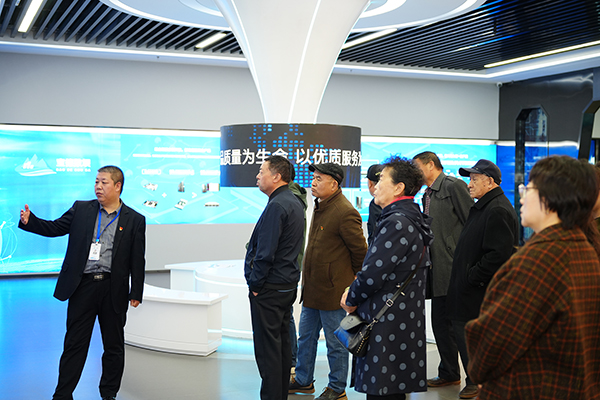  院直機關第三黨支部、離退休黨支部開展共建共聯主題黨日活動