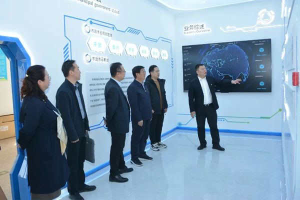 “訪企拓崗”促就業 | 黨委書記馮印濤率隊赴中國移動張家口分公司考察調研